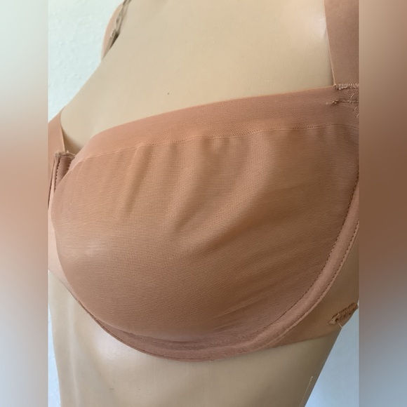SKIMS No Show MOLDED UNLINED BALCONETTE BR-UWR-2054 Sz 36DD - Picture 11 of 15